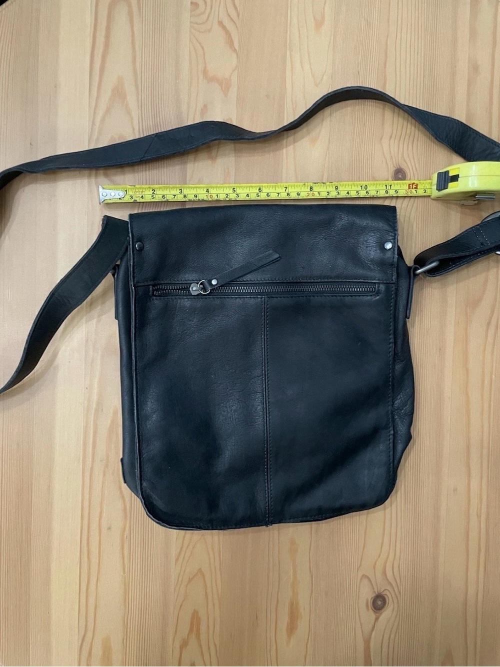 Kenneth Cole New York Black Leather Crossbody Messenger Bag for Men